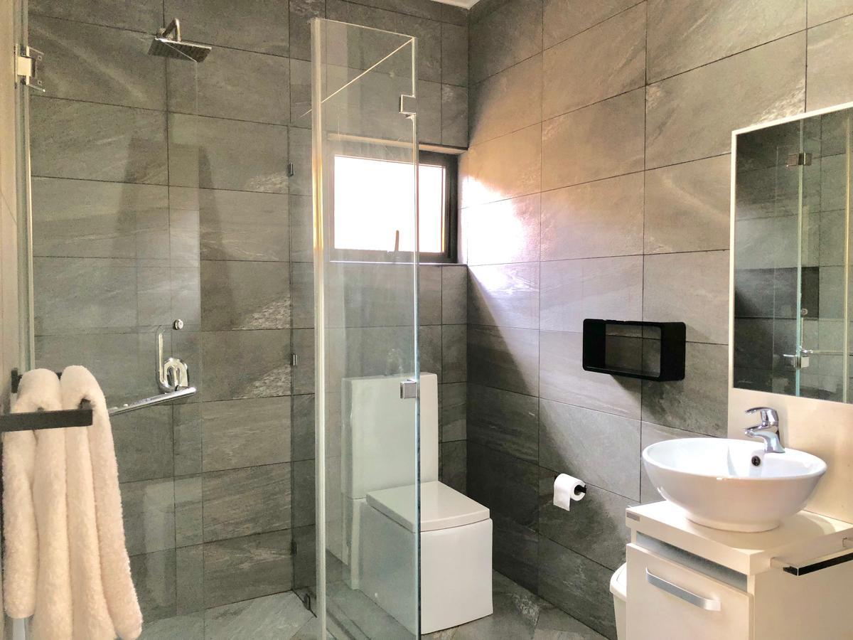 Amber Villas Diani Диани-Бич Экстерьер фото